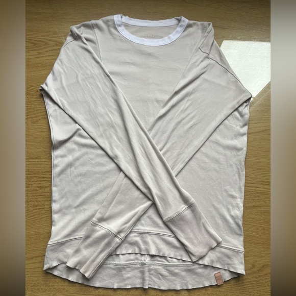 Lunya 100% Organic Cotton Long sleeved Top Sz X-Small - Picture 13 of 13